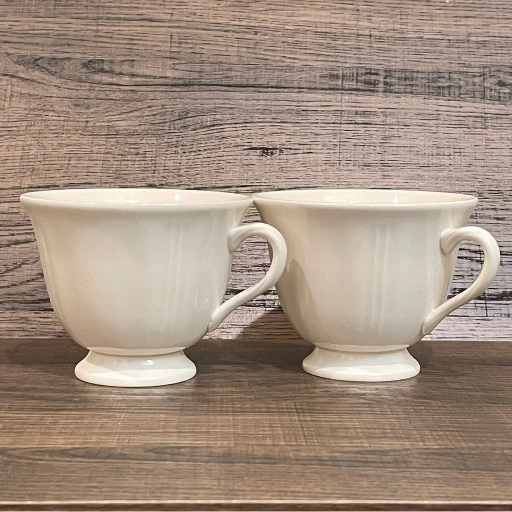 Wedgewood Pedestal Tea Cups England Set of Two